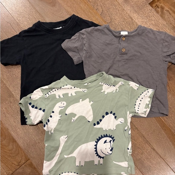Bundle of 3 Kids T-Shirts - Picture 1 of 4